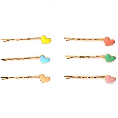 China Wholesale Sweet Color Popular Girls Sweet Color Girls Ornament Fashion Hair Ornament Fashion Alloy Heart Hair Clip for sale