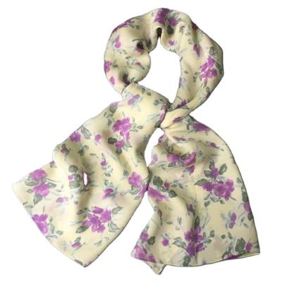 China Hot Selling Square Fashionable Lady's Silk Scarf With Great Price for sale