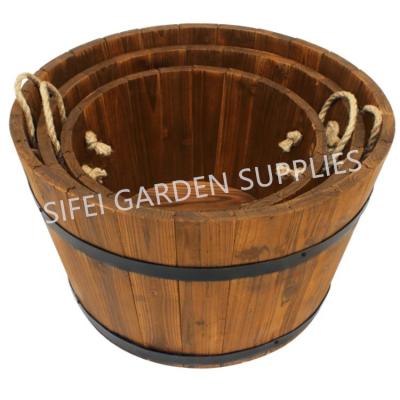 China CLASSIC Garden Supplies Wooden Flower Barrel Set Of 3 for sale