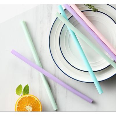 China Folding Reusable Eco-Friendly Disposable Straw Silicone Extra Long Flexible Drinking Telescopic Straw With Cleaning Brushes for sale