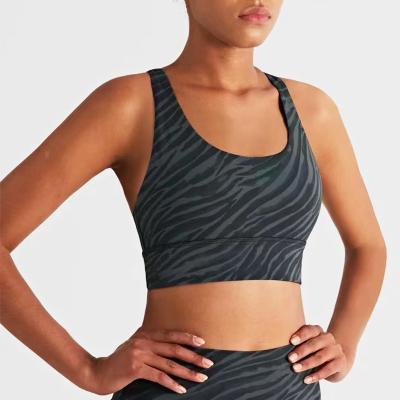 China Low Moq Wholesale Breathable For Yoga Bra Tie Dye Custom Sports Bra Zebra-Stripe Back Logo Package Black Nylon Cross for sale