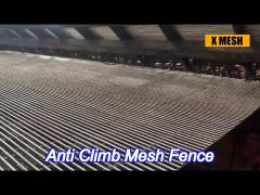 green 868 twin wire mesh fencing