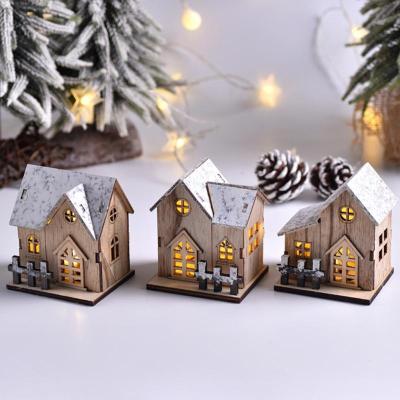 China 2022 Christamas Decoration Christmas Tree Decor Ornaments Christmas DIY Led Light Wooden House Christmas Tree Decorations For Holidays for sale