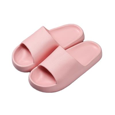 China Luxury Fluffy Comfortable Outdoor Bathroom Anti-Smell Bedroom Slides Beach Flat Slippers Woman Soft Slipper Women's Flat Slippers For Women for sale