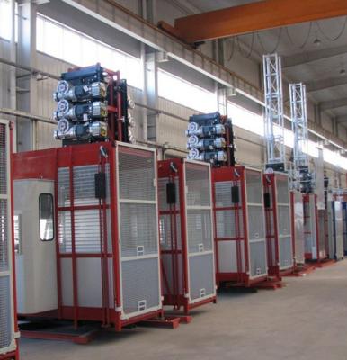 China Double Cabin Personnel And Materials Hoist , Construction Material Lifting Hoist for sale