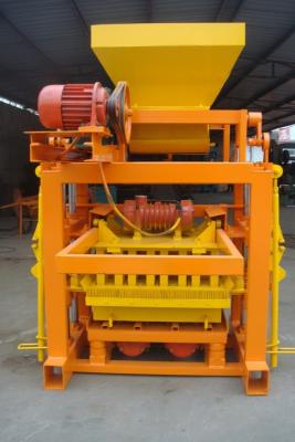 China Portable Small Concrete Block Machine , Full Automatic Fly Ash Brick Making Machine for sale