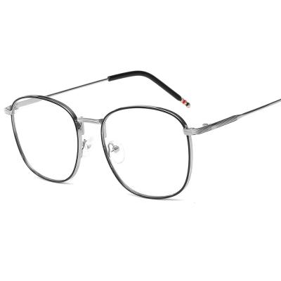 China 2021 thin new blue light blocking glasses for men square eye glasses frame women glasses computer optical reading for sale