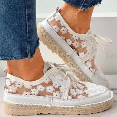 China SHOCK ABSORBING 2021 New Lace Ladies Flat Pumps Shoes Lady Mesh Hollow Women's Single Shoes Flat Sports Shoes Woman for sale