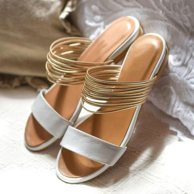 China Wholesale Fashion Trend Sandal For Women Flat Dress Slipper Fashion Metal Elements Slippers Ladies for sale