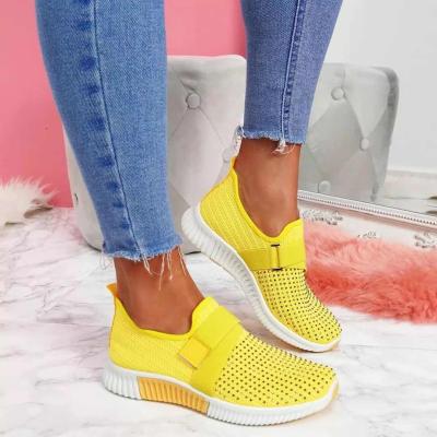 China 2021 Fashion Trend Ladies Flat Shoes Hot-selling Amazon Outdoor Student Casual Shoes Elegant Flat Shoes for sale