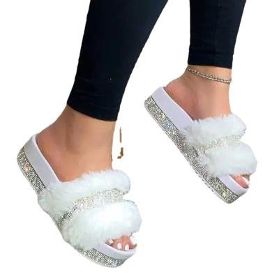 China Latest Fashion Trend Design Home Sandals Summer Home Shoes Lady Beach Sandals for sale