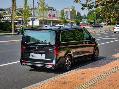 China Tecnologia Inteligente Fábrica Esporte Automático Mercedes Benz Business Car Vito MPV Carro de combustível novo à venda