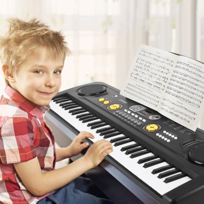 China Volume Control Key 61 Keys Kids Keyboard Key Toys with LCD Screen Microphone for Boys Girls Electric Piano Toy Musical Instrument for sale