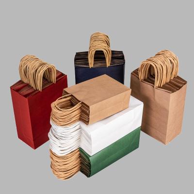 China Recyclable Custom Multicolor Gift Bag Fashion Waterproof Paper Packaging Gift Bag for sale