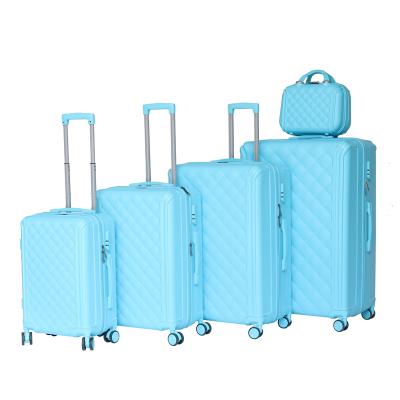 China ABS Material 14 20 24 28 32 Inch Large Scale Spinner Wheel Luggage for sale