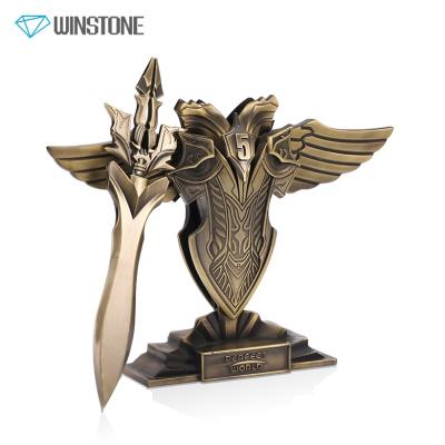 China China Custom Metal Alloy Sculpture Trophies For Game Awards for sale