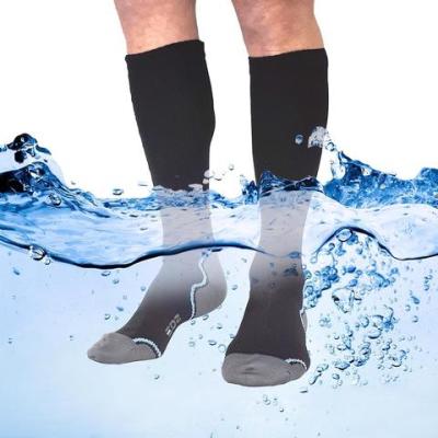 China Custom logo anti-slip sport crew socks breathable waterproof hiking socks made in china for sale