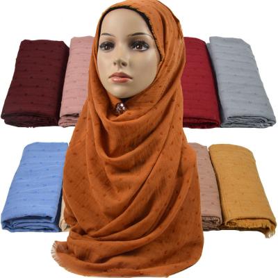 China Solid Wholesale Arabic Dubai Chiffon Canvas Cotton Hijab Women Malaysia Head Wrap Muslim Head Wrap Scarf for sale