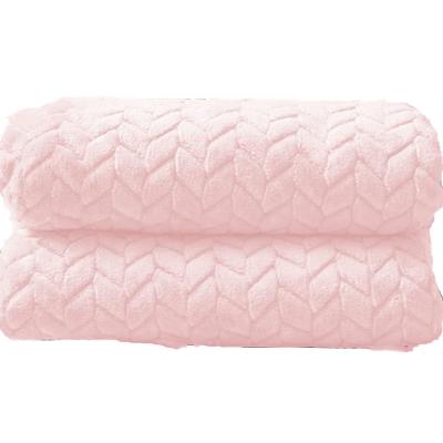 China PORTABLE Wholesale Luxury Polyester Flannel Fleece Embossed Reversible Blanket for sale