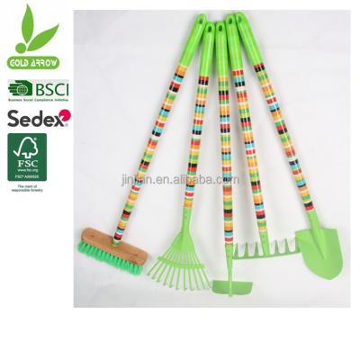 China / Small Tool Kit Long Handle Hoe Brush Garden Tool Kit for sale