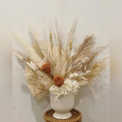 China Natural Wedding Decoration Flower Decoration Party Touch Silk Dry Artificial Flowers for sale