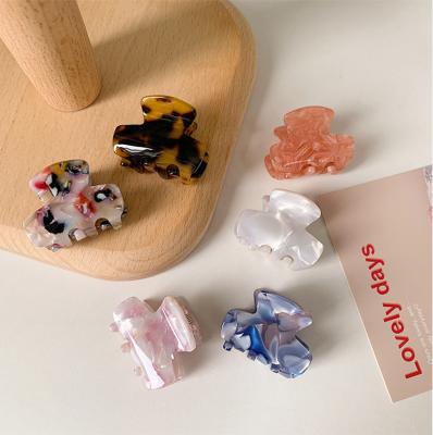 China Hair Accessories Wholesale Fashion Hair Accessories Tortoiseshell Small Acetate Hair Claw Clips 3.5CM Fancy Hair Clip For Girls for sale