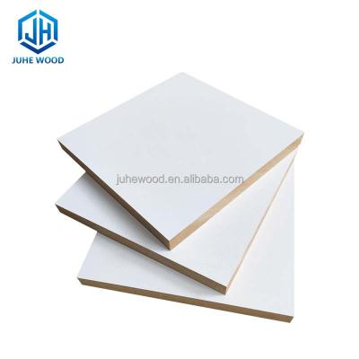 China 18mm Moisture Proof White Melamine MDF On Both Sides for sale