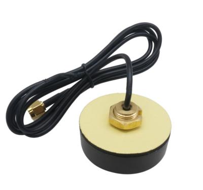 China Waterproof GSM 2.4G 3G 4G LTE Puck Antenna , Hole Stand Round 4G LTE Antenna Ant-4G-06 for sale