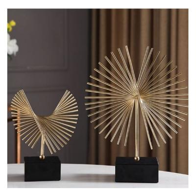 China Contemporary Soft Pattern Room Furnishings, Crafts Home Furnishing, Modern Flying Eagle Decoration Metal Decoration for sale