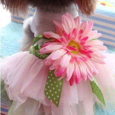 China Sustainable Fashion Spring Summer Luxury Pink Amazon Dog Clothes Dress With Daisy Flower for sale