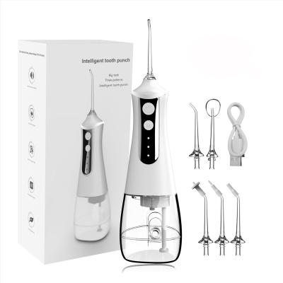 China Teeth Clean USB Water Flosser Tooth Punch Portable Dental Pulse Handle Smart Irrigator Tooth Punch for sale