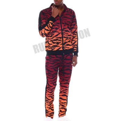 China QUICK DRY Tiger Grain Dip Dye Two Pieces Sweatsuits For Men's Custom Zipper Fly Sweatshirt And Sweatpants Assortment for sale