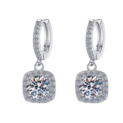 China TRENDY Women's Fashion Plated pt950 Premium Luxury 925 Silver Jewelry 1 carat Moissanite earrings for sale