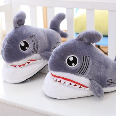 China Women Main Plush Winter Cute Shark Cotton Slippers Non-Slip for sale