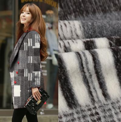 China Jacquard 80%wool jacquard knit check pattern boiled woolen fabric for garment LYKW123 for sale