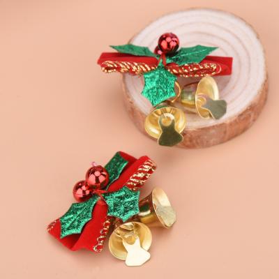 China Iron+cloth+Cloth Party DIY Decoration Mini Iron Christmas Tree Arch Door Mini Iron Festival 2CM Red Pendant Decoration for sale