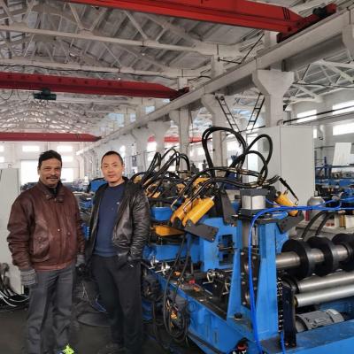 China 8Kg Z C Purlin Roll Forming Machine Full Automatic Steel Frame for sale