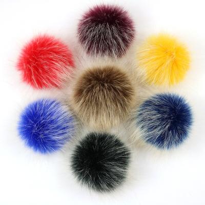 China Soft Hand Feeling 14CM KAZUFUR Real Raccoon Fur Pom Poms Pom Poms Pom Poms Ball Soft Summer Hat Accessory Winter Customized Spring Fluffy Item for sale