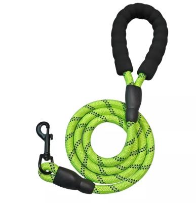 China Sturdy Reflective Pet Rope Leashes Nylon Dog Cat Led Leash for sale