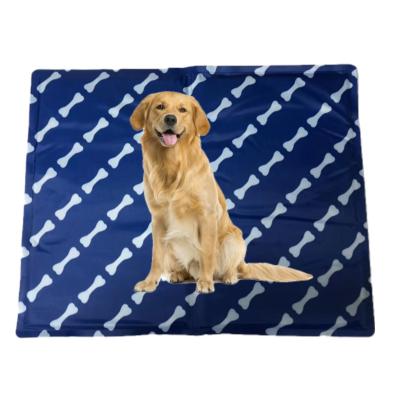 China Manufactured Pet Cooling Mat Multi Size Available Ice Pad For Pet Dog Cat à venda
