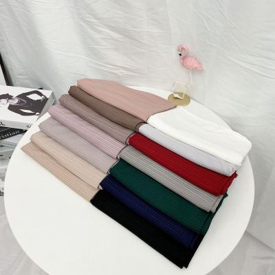 China Malaysia Threaded Solid Color Eco Friendly Breathable Comfortable Long Cotton Hijab Ribbed Modal Monochrome Headscarf Scarf for sale