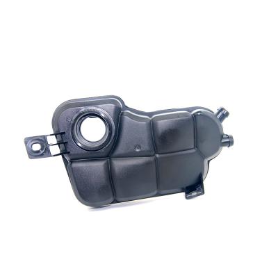 China 2023 Header Tank Coolant Expansion Coolant Radiator Expansion Tank 3120032 Auto Parts For Volvo XC60/S80L/S60L S80 for sale