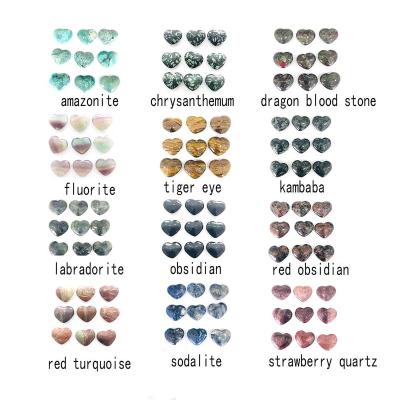 China Wholesale Mixed Stones Crystal Heart Healing Europe Crystal Labradorite Heart Stone Shape for sale