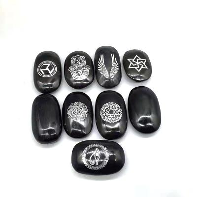 China Europe Craft Love&roses Tops Healing Crystals Futhark Rune Tumble Stone Obsidian Palm folk stone for sale