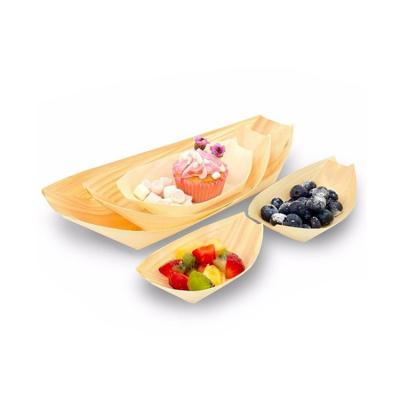 China Durable Disposable Japanese Wooden Tray Japanese Pine Wood Sushi Serving Tableware Eco Sushi Boats for sale