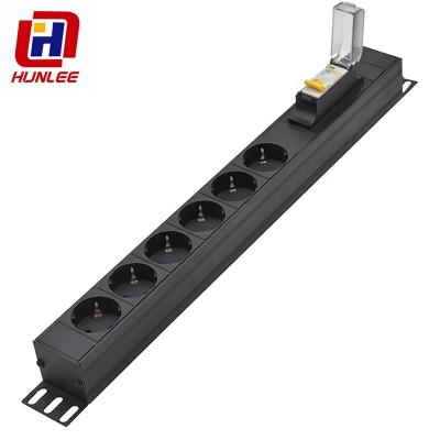 China Child Protection 6 Ways EU PDU Power Distribution Unit Socket zu verkaufen