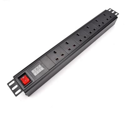 China Aluminum Alloy 6 Ways Intelligent PDU Power Distribution Unit Rack Type UK for sale