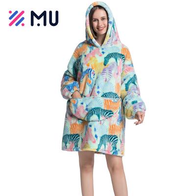 China Factory Wholesale Original Oversized Giant Blanket Anti-Static Factory TV Blanket Adult Women's Wearable Sherpa Blanket Hoodie for sale