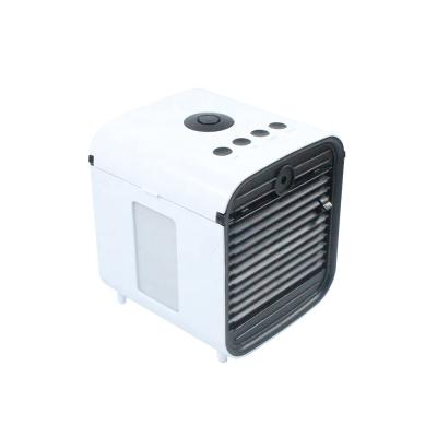 China Hotel Water Tank 5.5W USB Mini Air Cooler Desktop Personal Portable Fan for sale