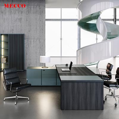 China Convertible Modern Design Office Desk Furniture With Storage Cabinet CEO Executive Desk Table Boss Executive Desk for sale